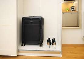 Jimmy's Apartments Dandelion