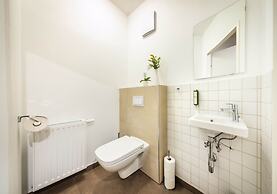 Jimmy's Apartments Dandelion