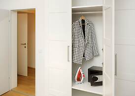 Jimmy's Apartments Dandelion