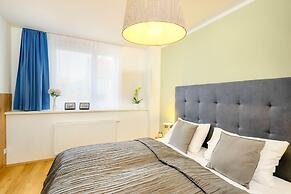 Jimmy's Apartments Dandelion