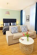 Jimmy's Apartments Dandelion