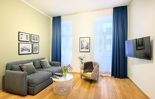 Jimmy's Apartments Dandelion