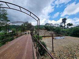 Suoi Thong Dalat - Cottage Resort