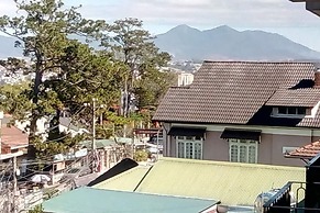 Nguyen Hung Dalat Hotel