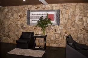 Premier Hotel