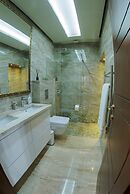 Luxury Apartment Eqanimity