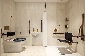 Virgin Hotels Edinburgh