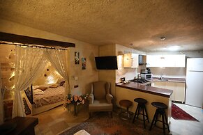 King Apart by Travellers