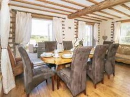 Meagill Farmhouse, hot Tub, bbq hut