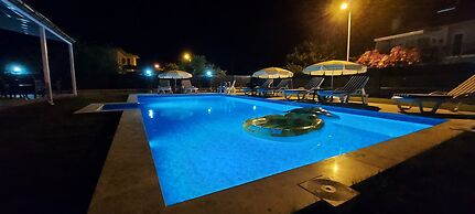 Remarkable 4-bed Villa Anka Private Pool