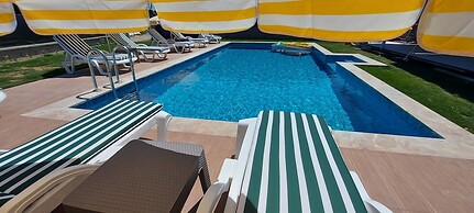 Remarkable 4-bed Villa Anka Private Pool