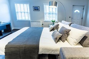 Suite Life Serviced Apartments