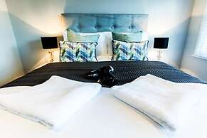 Suite Life Serviced Apartments