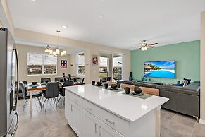 Modern and Spacious 2BD Condo, With Pound View, Close to Disney #3171s