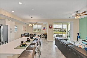 Modern and Spacious 2BD Condo, With Pound View, Close to Disney #3171s