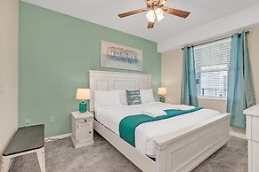 Modern and Spacious 2BD Condo, With Pound View, Close to Disney #3171s