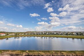 Modern and Spacious 2BD Condo, With Pound View, Close to Disney #3171s