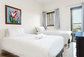 Herzliya Seaside Charming Home by Sea N' Rent