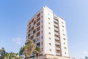 Herzliya Seaside Charming Home by Sea N' Rent