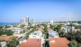Herzliya Seaside Charming Home by Sea N' Rent