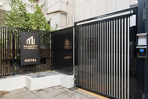 M&Lucky Hotel
