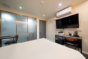 M&Lucky Hotel