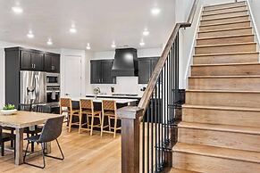 Desert Color Hideaway by RedAwning