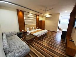 Hotel Mandakini Royale