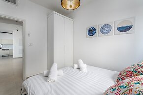 luxury garden apartment heated pool