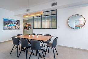 luxury garden apartment heated pool