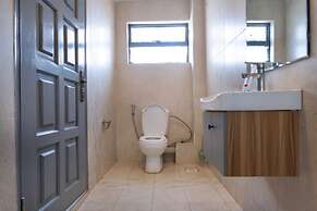 Raha Suites