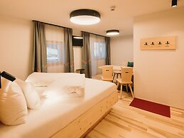 Alpin - Studios & Suites