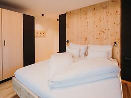 Alpin - Studios & Suites
