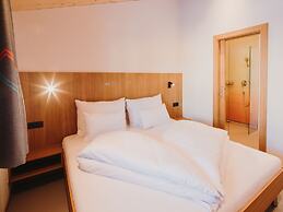 Alpin - Studios & Suites