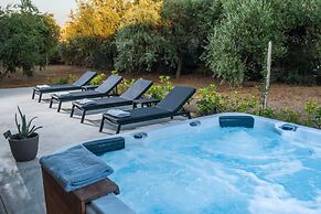 Villa Amo With Private Pool