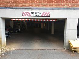 Global Boutique Relocation Ltd 2bed -free Parking