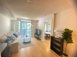 The Bay Suites Rogers Center