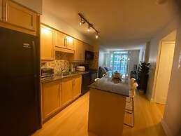 The Bay Suites Rogers Center