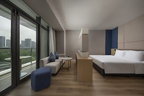 Holiday Inn Express Chongqing Caiyun Lake by IHG