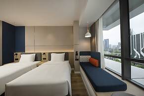 Holiday Inn Express Chongqing Caiyun Lake by IHG