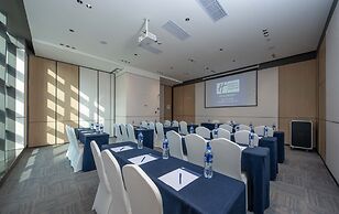 Holiday Inn Express Chongqing Caiyun Lake by IHG