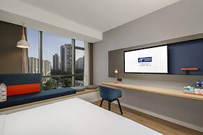 Holiday Inn Express Chongqing Caiyun Lake by IHG