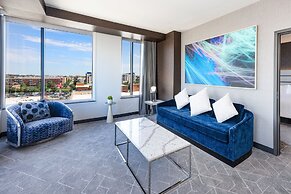 Renaissance Oklahoma City Downtown Bricktown Hotel