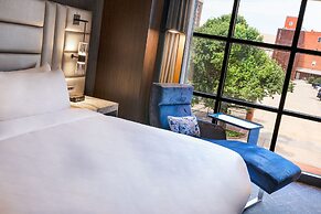 Renaissance Oklahoma City Downtown Bricktown Hotel