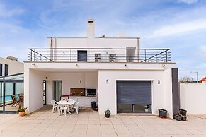 Welcome to our Beautiful Home in Nazare!