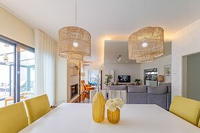 Villa-4bedroom-3bathroom-pool-petfriendly