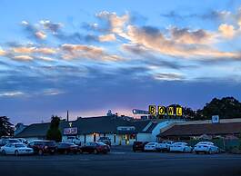 The Foothills Motel