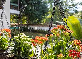 Casa Jacaranda Hotel Boutique - Cauca Viejo - Mayores de 14 años