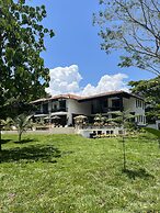 Casa Jacaranda Hotel Boutique - Cauca Viejo - Mayores de 14 años