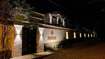 Casa Jacaranda Hotel Boutique - Cauca Viejo - Mayores de 14 años